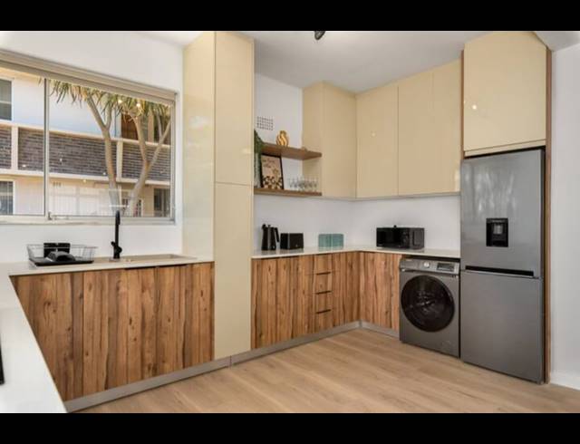 2 BEDROOM APARTMENT TO LET IN GREEN POINT